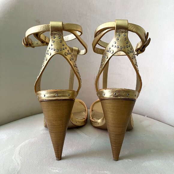 Burberry Runway "Hans" Sandal in Metallic Gold (Sz 37) NWT - Picture 11 of 14